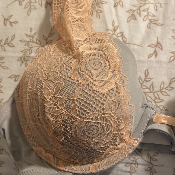 NWT Jessica Simpson Built Up Lace Bra- size 36B - Picture 2 of 7